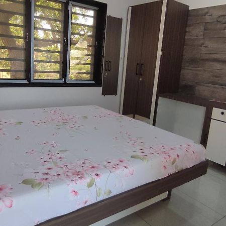 "Go Desert" Homestay Bhuj Extérieur photo