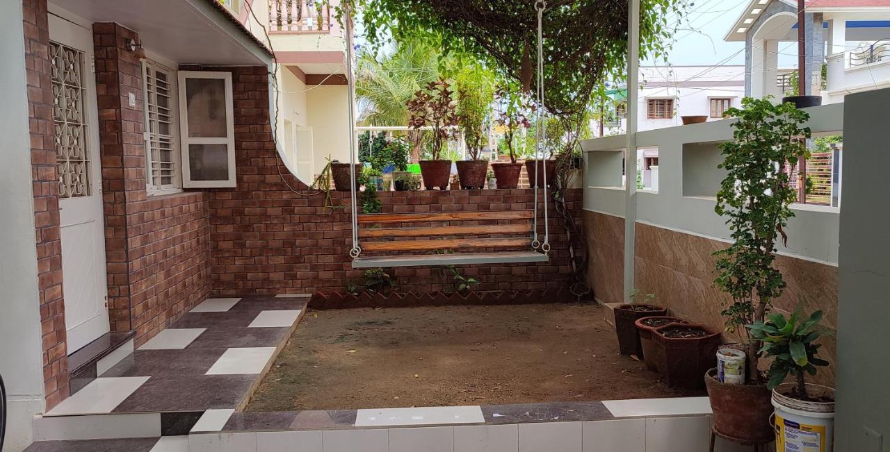 "Go Desert" Homestay Bhuj Extérieur photo