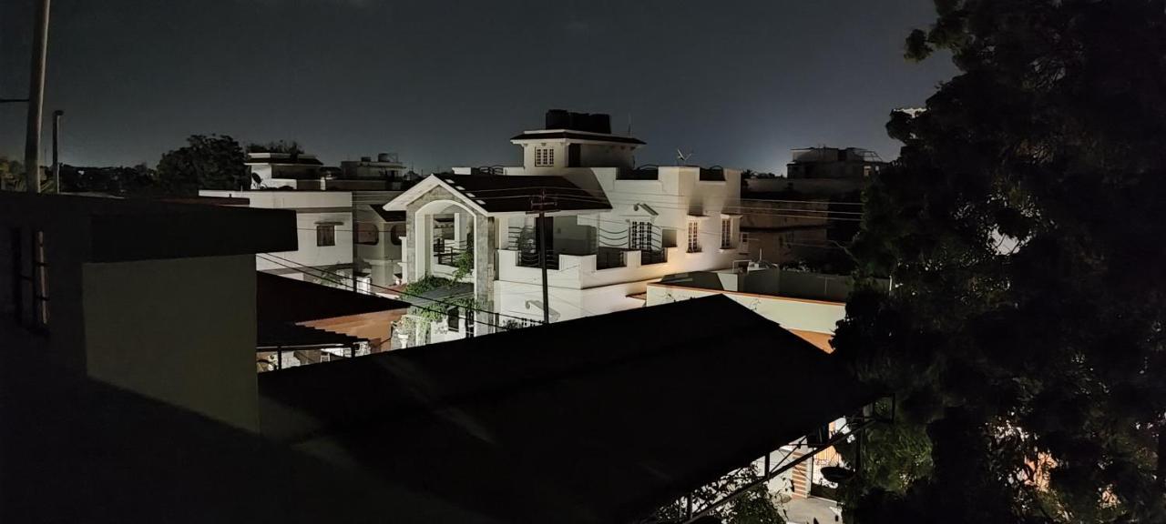 "Go Desert" Homestay Bhuj Extérieur photo