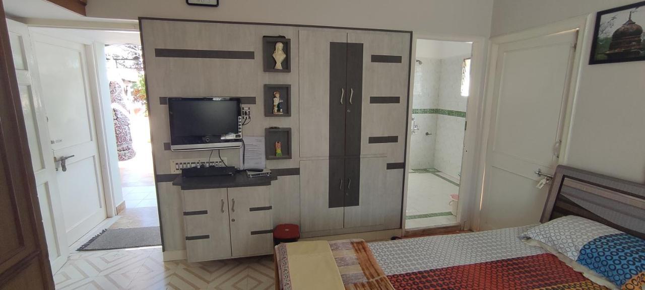 "Go Desert" Homestay Bhuj Extérieur photo