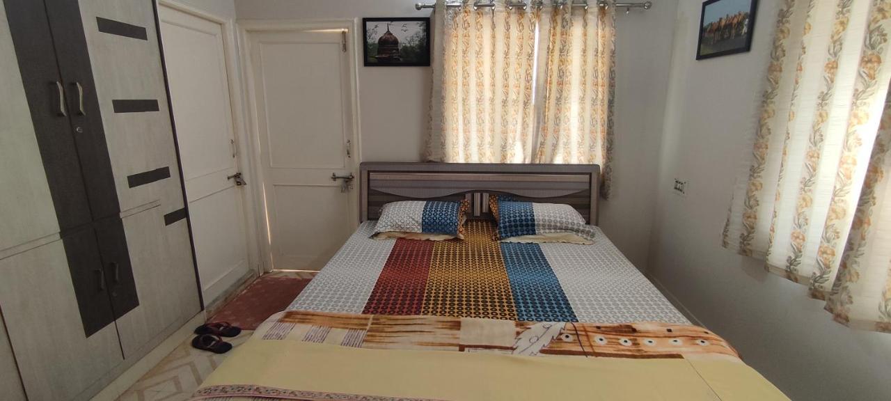"Go Desert" Homestay Bhuj Extérieur photo