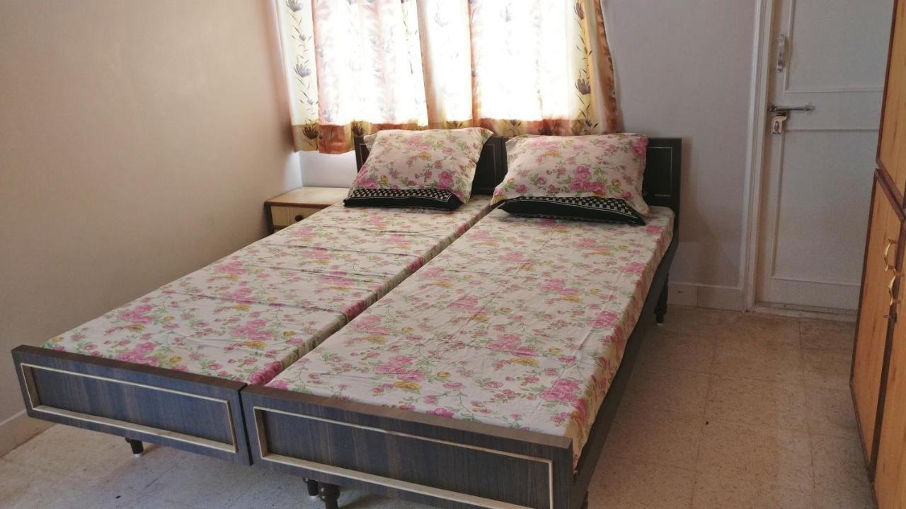 "Go Desert" Homestay Bhuj Extérieur photo
