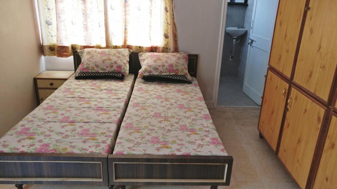 "Go Desert" Homestay Bhuj Extérieur photo
